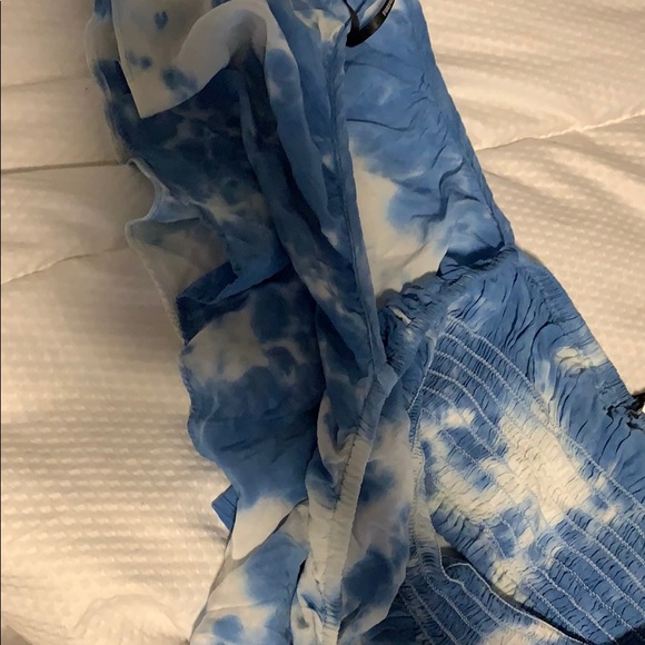 Forever 21 off the shoulder crop top - Picture 3 of 4